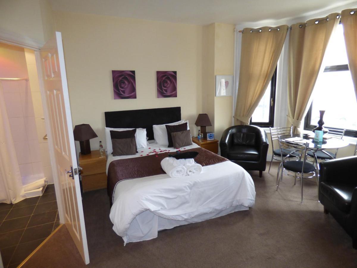 The Carlton'S Holiday Suites Bridlington Rum bild